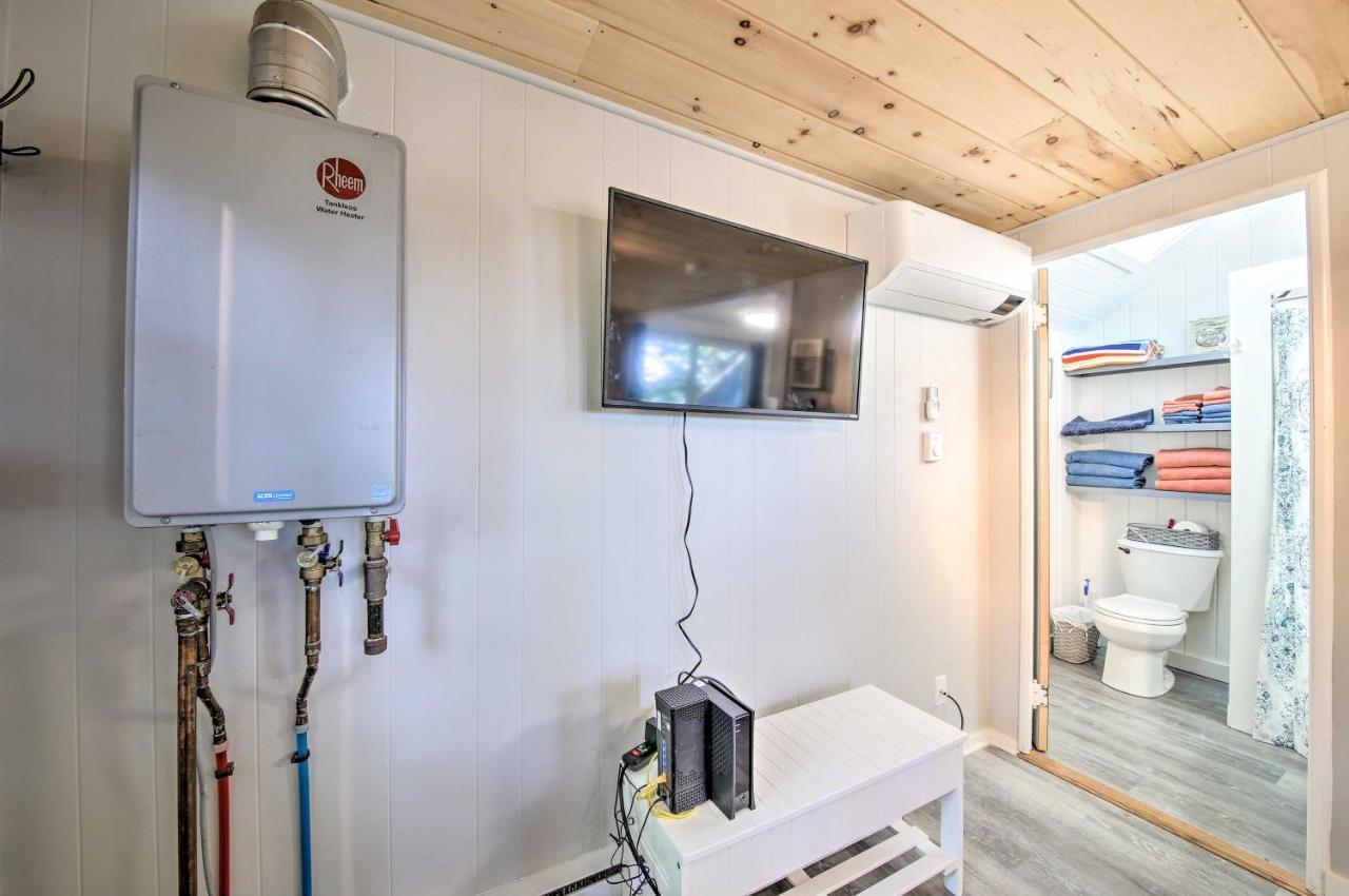 Lush Edgecomb Studio Cottage With Fire Table! Dış mekan fotoğraf
